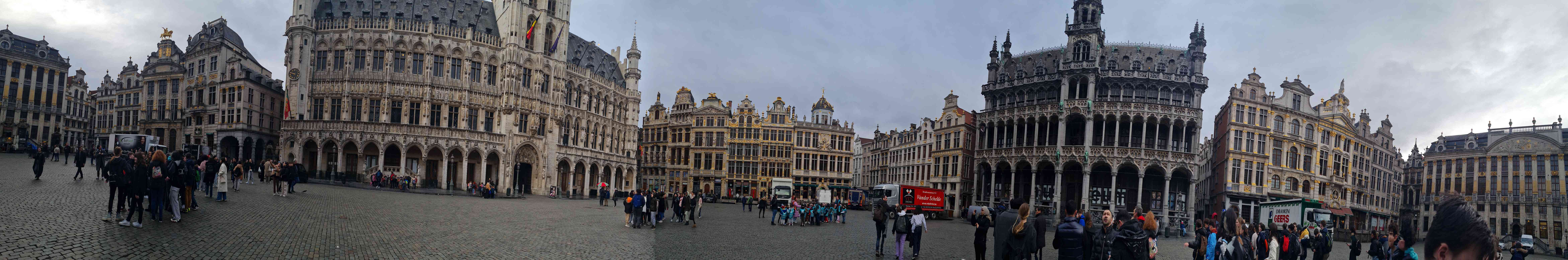 brussels-main-square-panorama