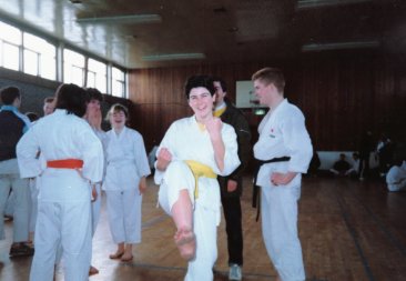 Yvonne – Grading 1988