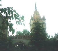 Gate