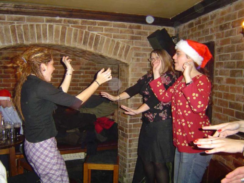 Clap your hands everybody!!