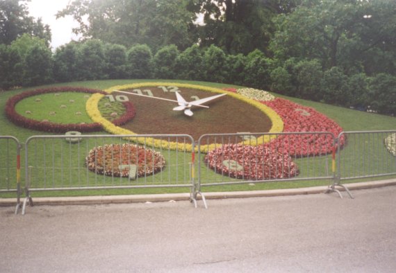 flowerclock
